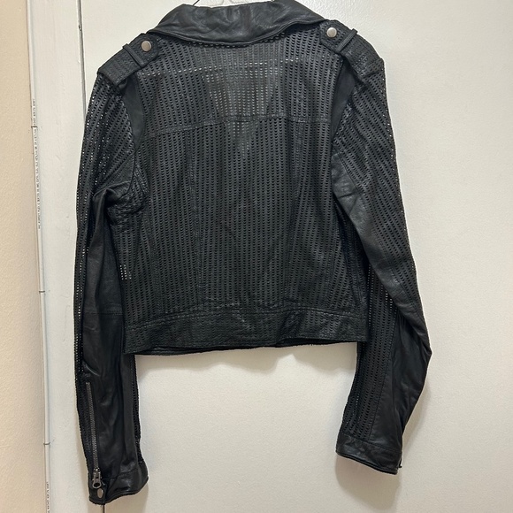 NWOT Jakett Women's Josey Black motorcycle leather jacket - Size Small - Picture 8 of 10